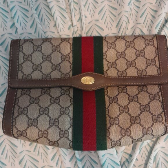 Gucci Clutch Assessory Collection - Picture 2 of 5